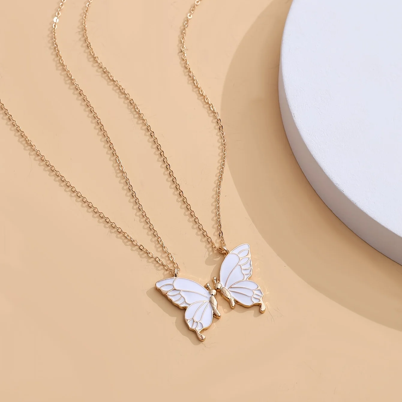 Fashion Creative Design Sense Detachable Butterfly Couple Necklace Sister Mother Daughter Friendship Necklace Valentine's Day Gi