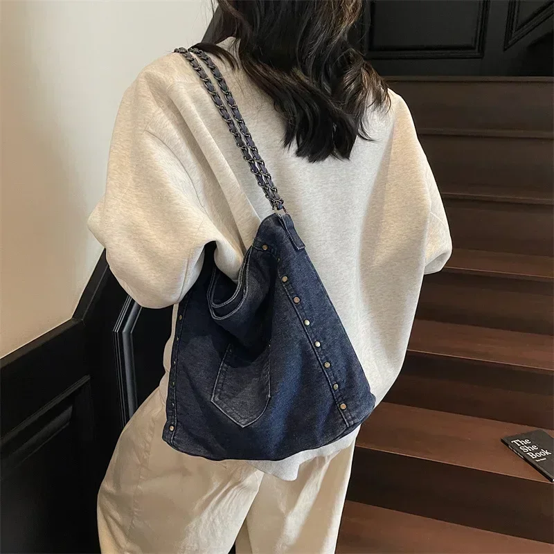 

2025 New Women's Large Denim Tote Bag, Stylish Crossbody Commuter Purse, Spacious College Book Bag for School & Work