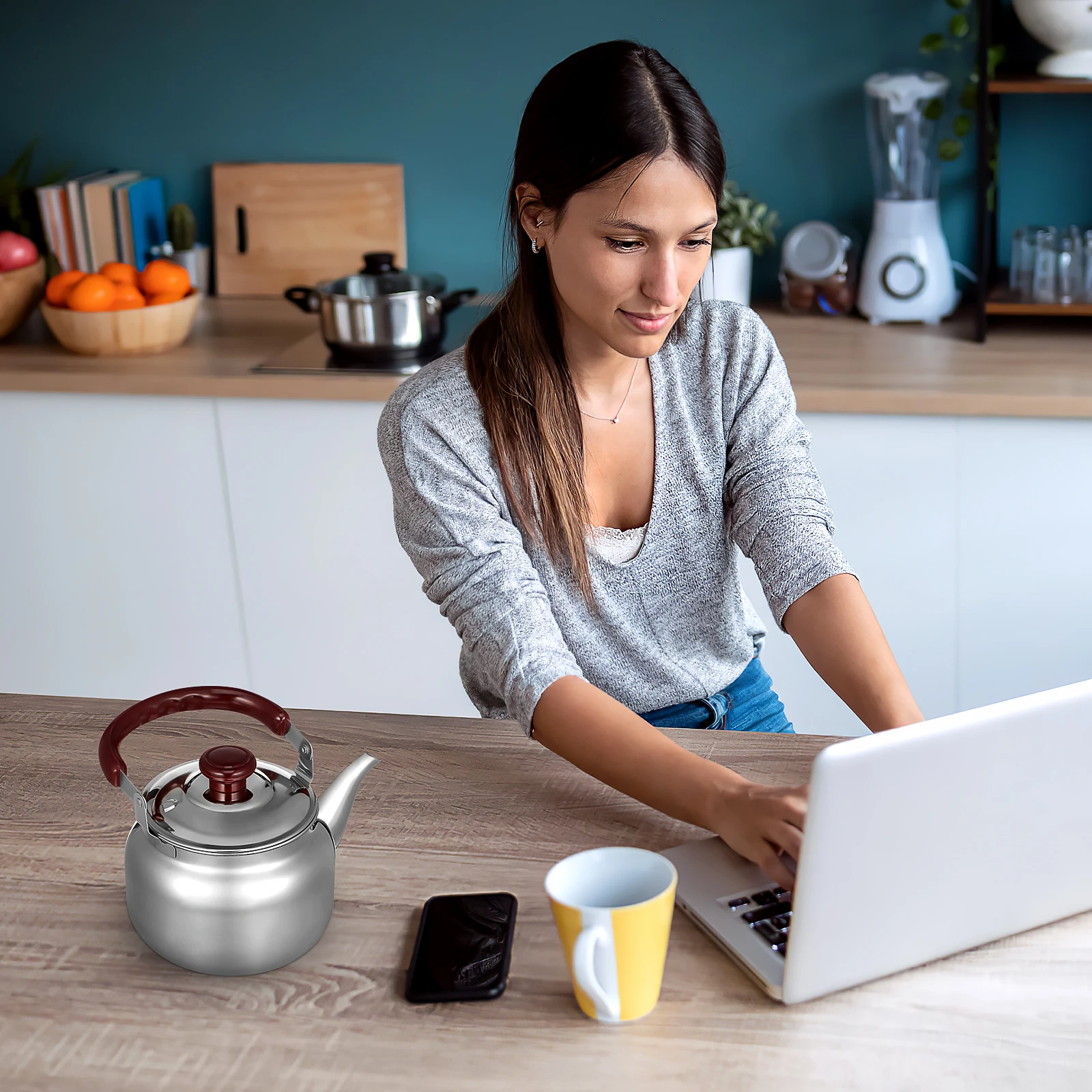 

750Ml Stove Top Tea Kettle Stainless Steel Whistling Kettle for Boiling Water Green White Iced Tea Portable Safe Design