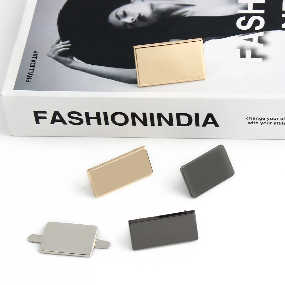 50/100PCS Heart/Round/Square Shape Metal Tag Personalized Name For Clothing Bags Cap Customize Logo Label Buckles Accessories