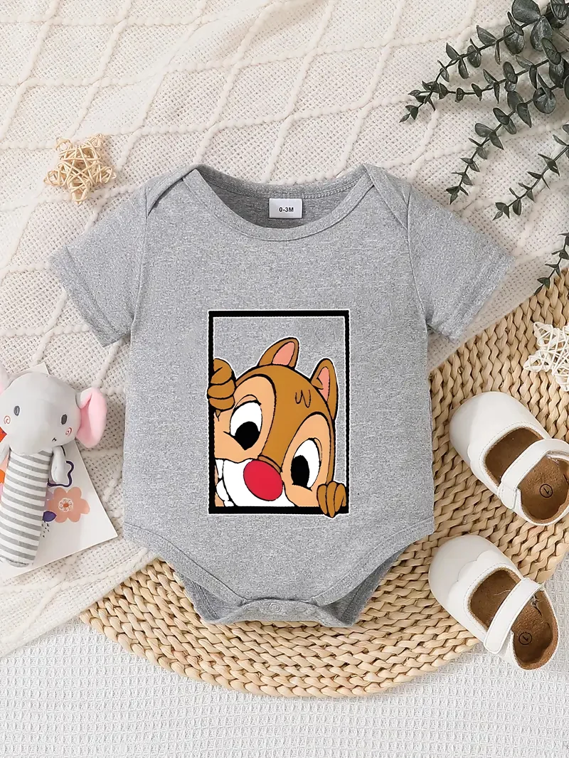 

【Officially Authorized】 Disney "Dale" Baby triangle onesie: Cute Peeking Dale Print, Soft Comfortable Fabric