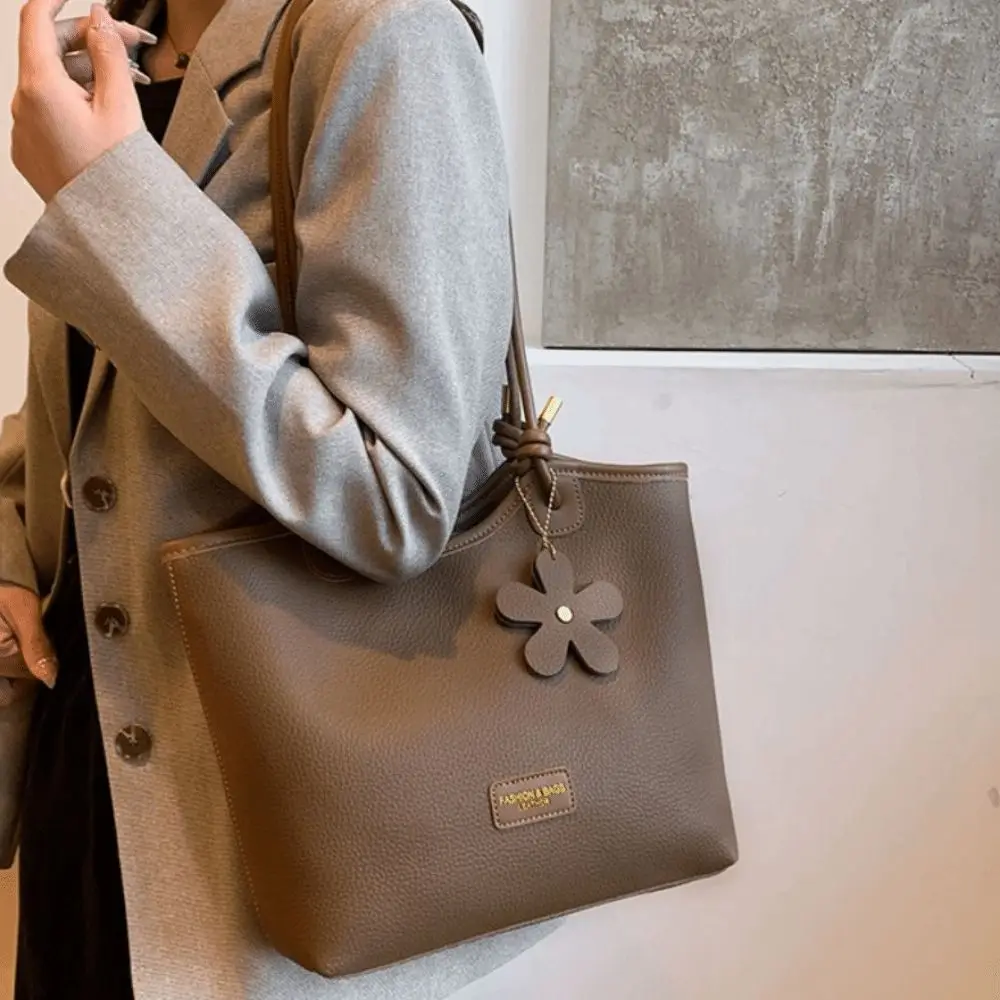 

Retro Women's Shoulder Bag Large Capacity Lightweight Student Tote Bag PU Leather Portable Single-shoulder Bag Work Travel