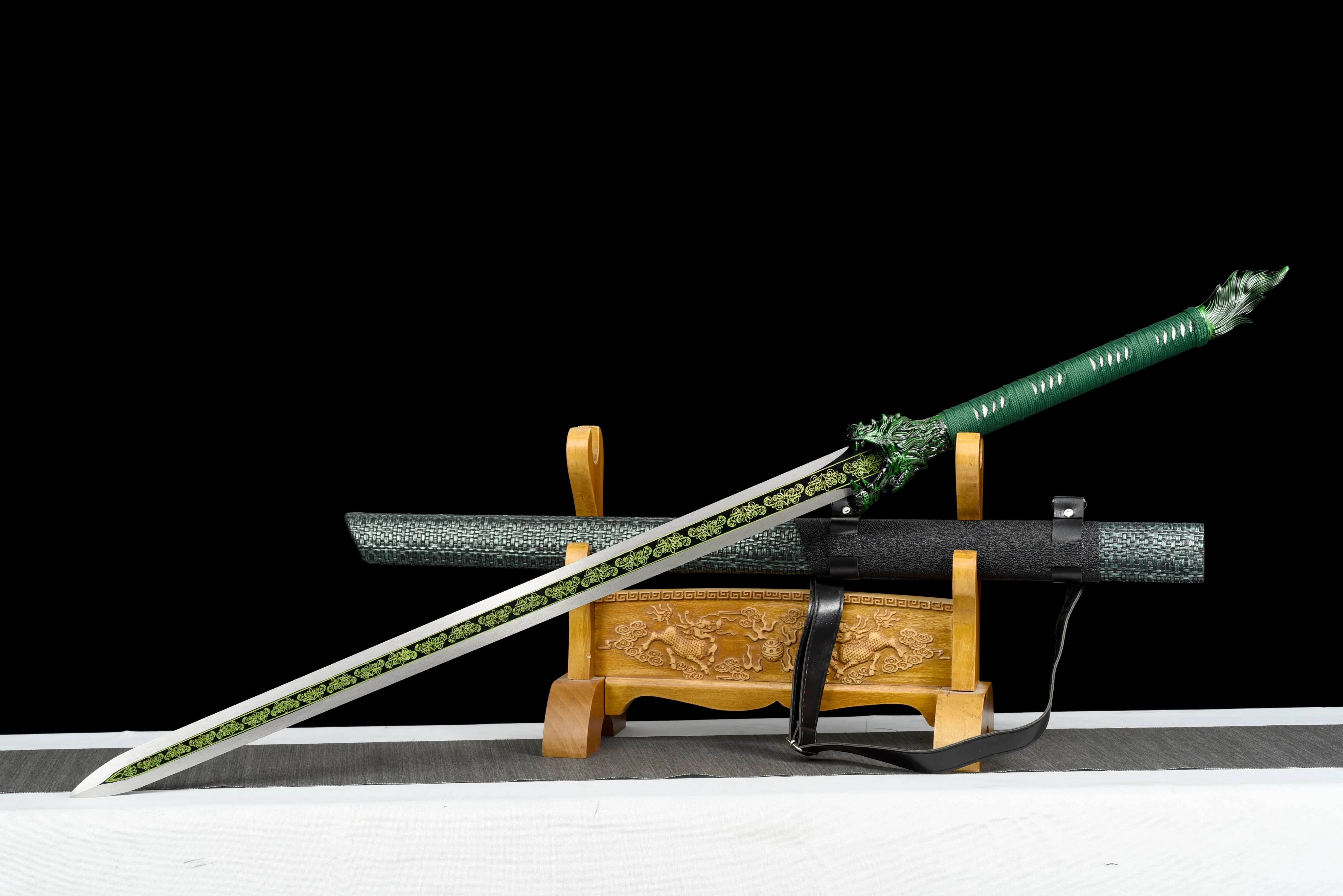 103cm medieval real steel sword sharp weapon dark green Wolf King Tang horizontal sword Battle sword pyrography weapon katana