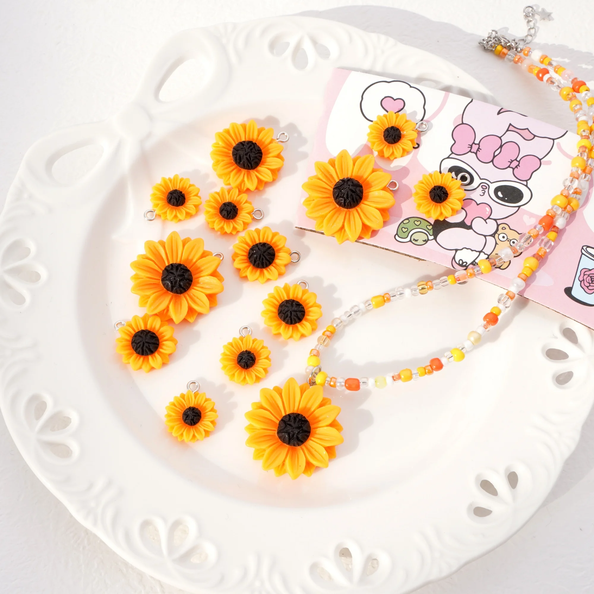 5 Pezzi Ciondoli in Resina a F - Resin Art Jewelry Kit recensione e prezzo