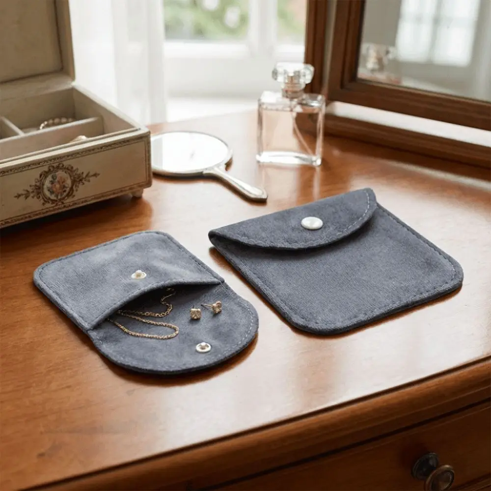 

Soft Velvet Jewelry Pouch Portable Snap Button Packaging Gift Bag Dust Protect Envelope Style Storage Jewelry Organizer
