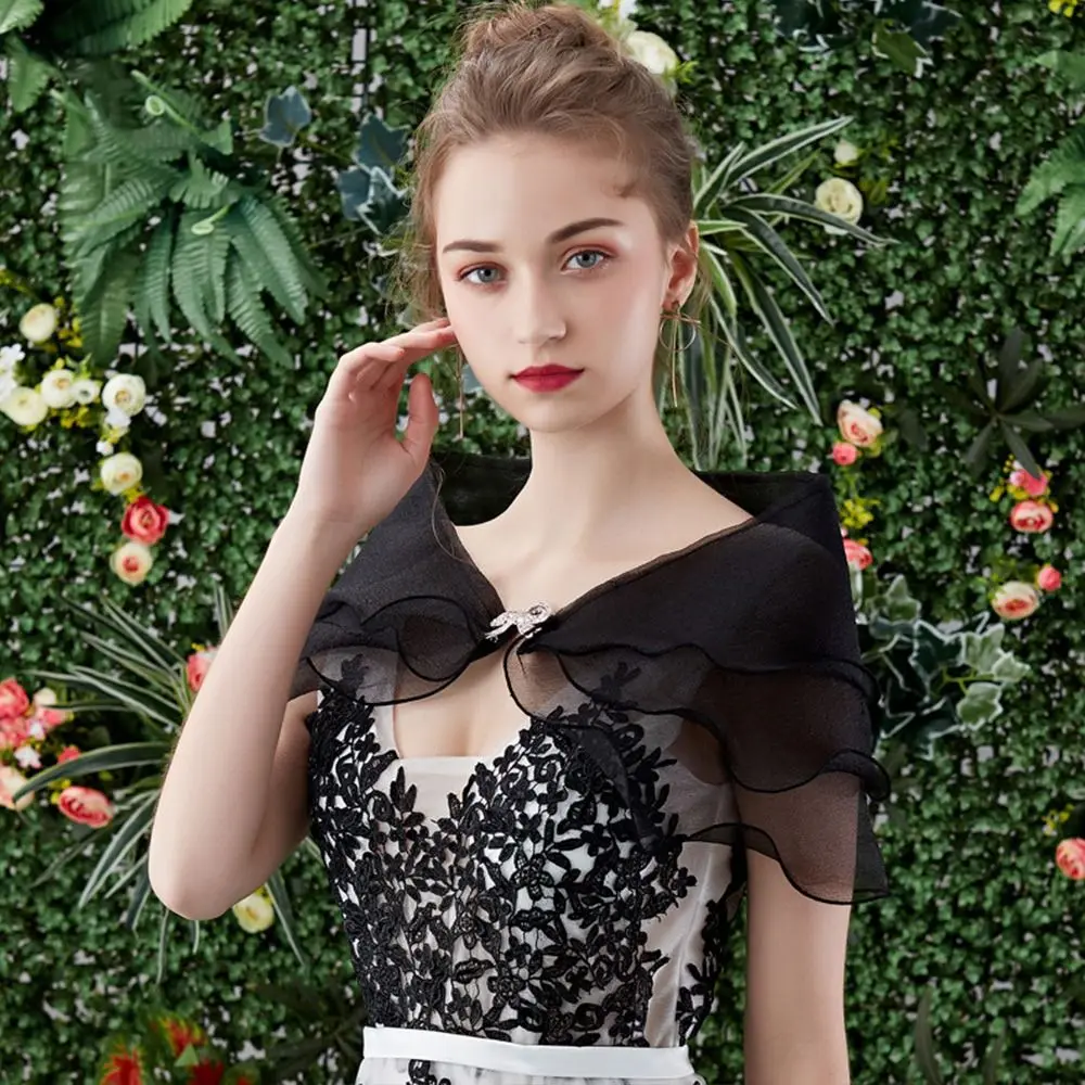 المرأة الأنيقة القوس أحجار الراين فستان عباءة الزفاف شال الزفاف كيب الدانتيل كم تتغاضى