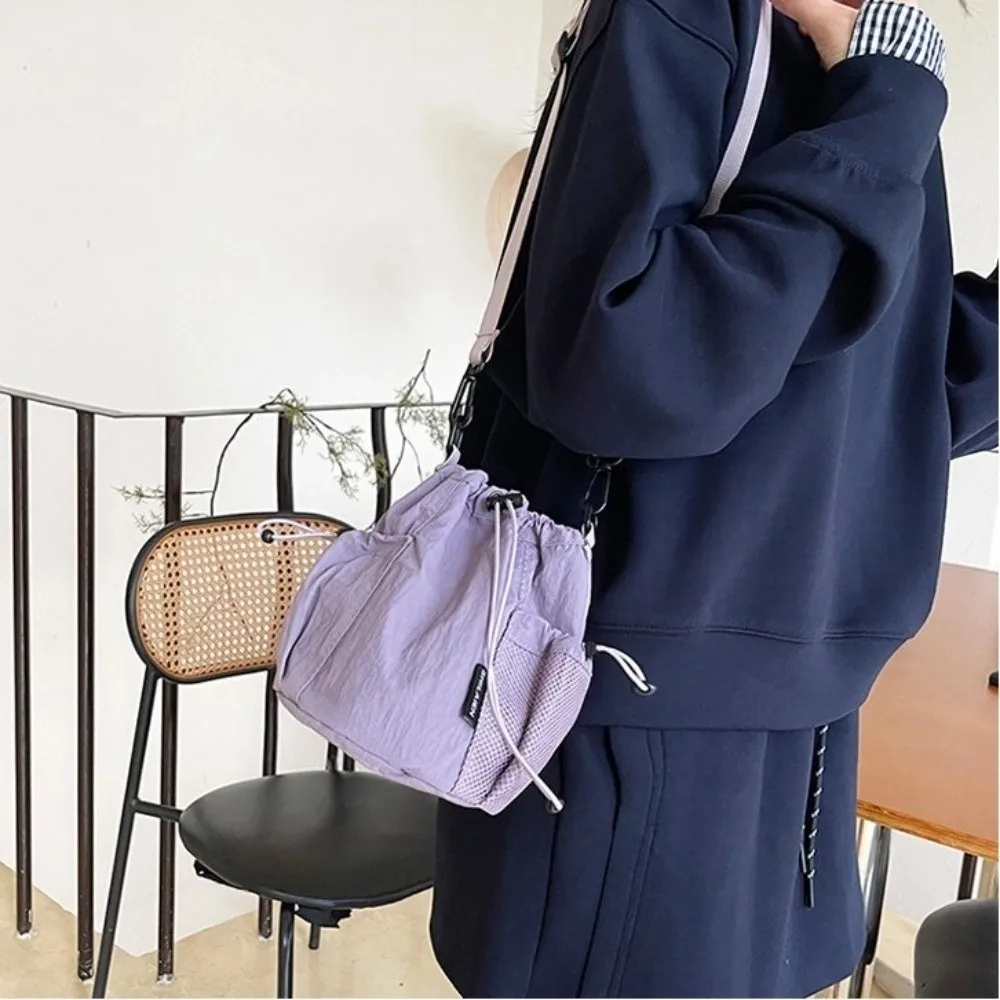 Tragbare Einzelschulter-Umhängetasche, Nylon, einfarbig, kleine Tasche, leichte Umhängetasche für den Außenbereich – Detail 2