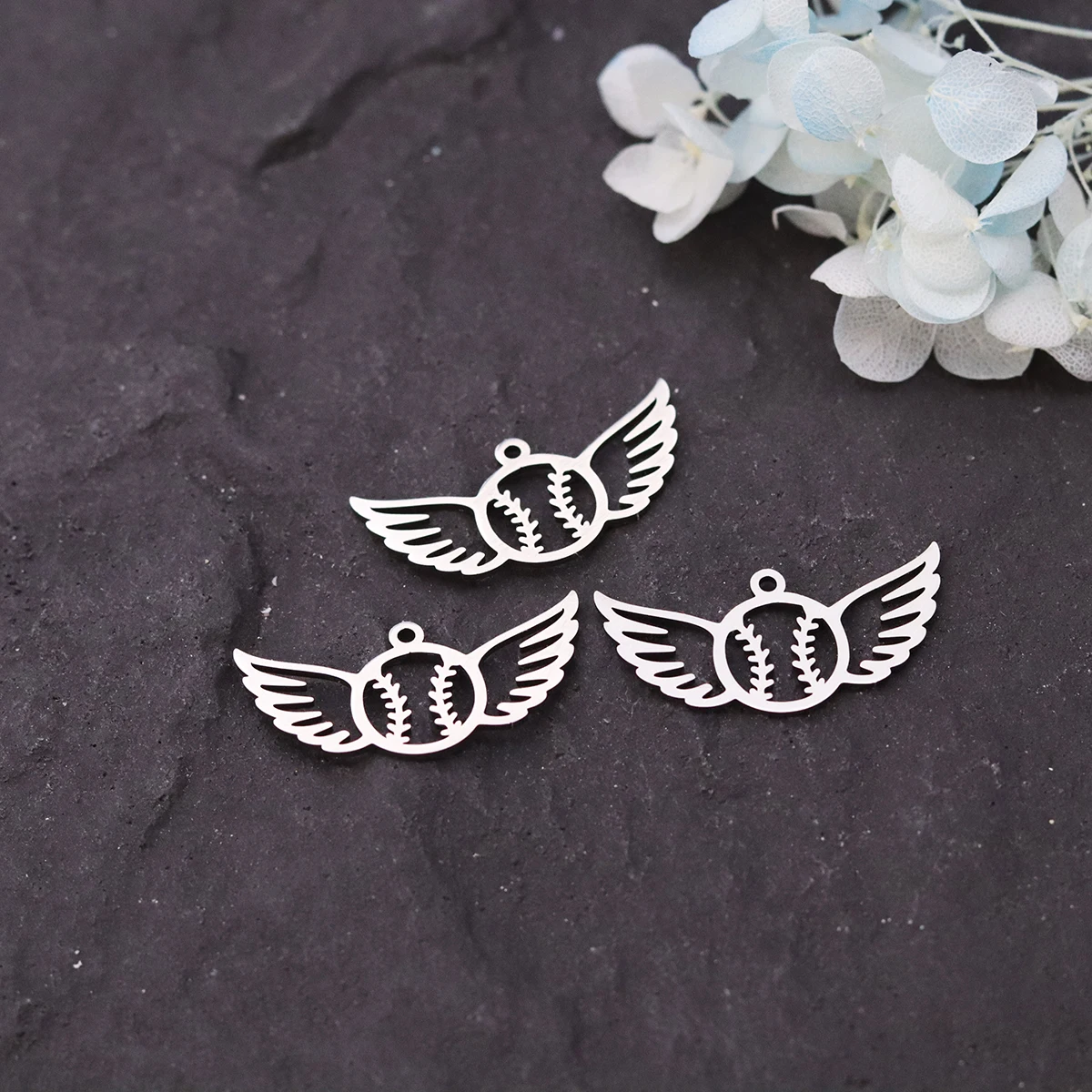 3pcs Stainless Steel Winged Baseball Charms Softball Pendant For Jewelry Making DIY Necklace Earring Handmade Craft Accessories
