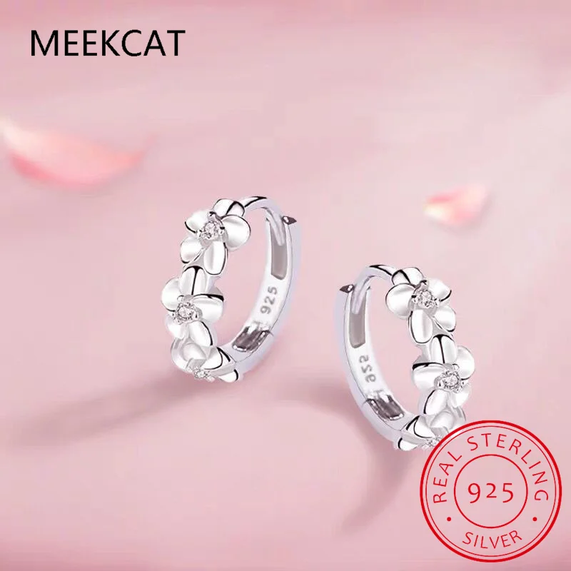 Fashion Child 925 Silver Zirconia Cute Three Rose Flower Hoop Earring Girl Women Beautiful Huggies Earring Jewelry Anti-Allergic