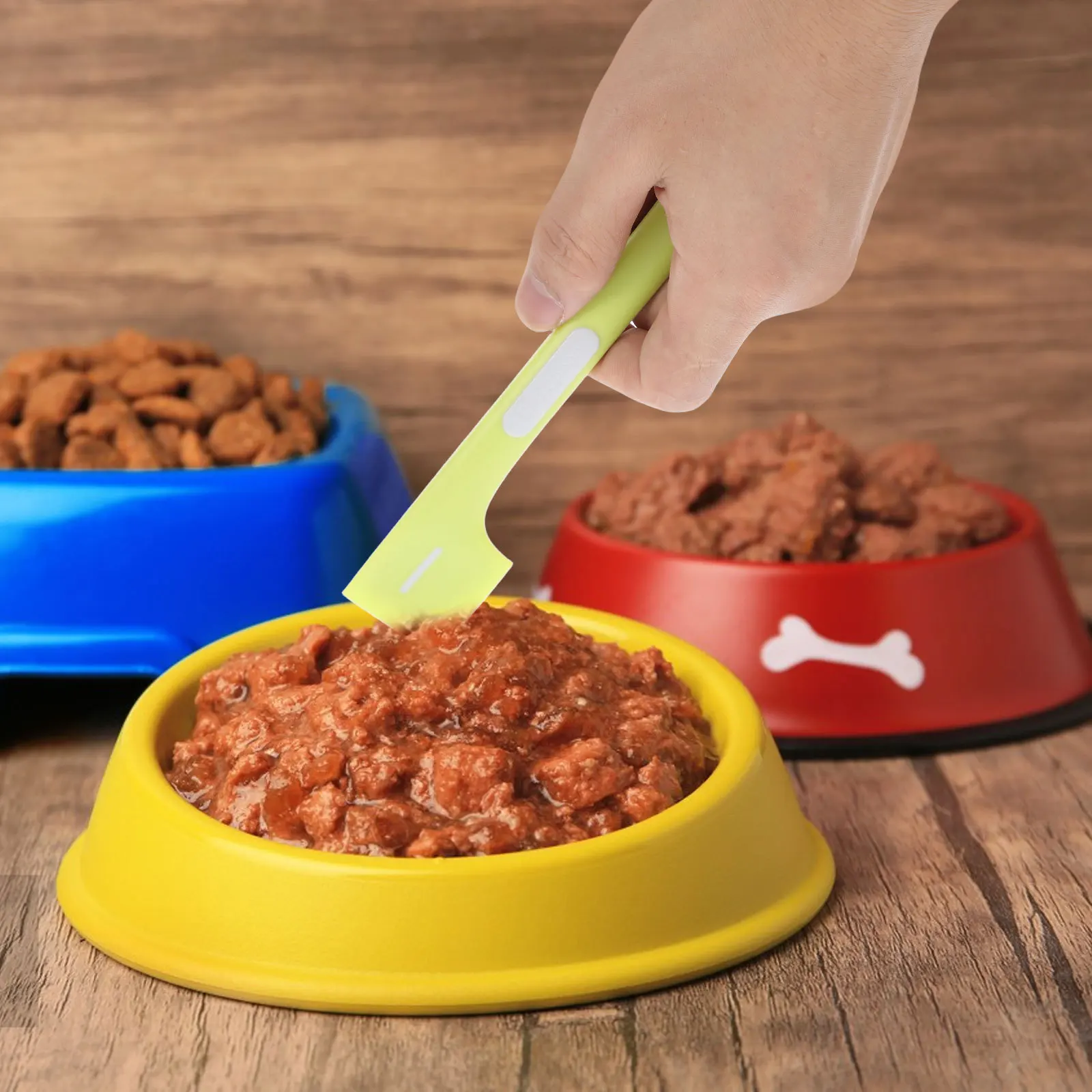 

3Pcs Pet Food Can Spoon Multi-Functional Tool Pet Feeding Mixing Spoon Durable Easy Open Lid Scoop for Cat Dog Food Supplies