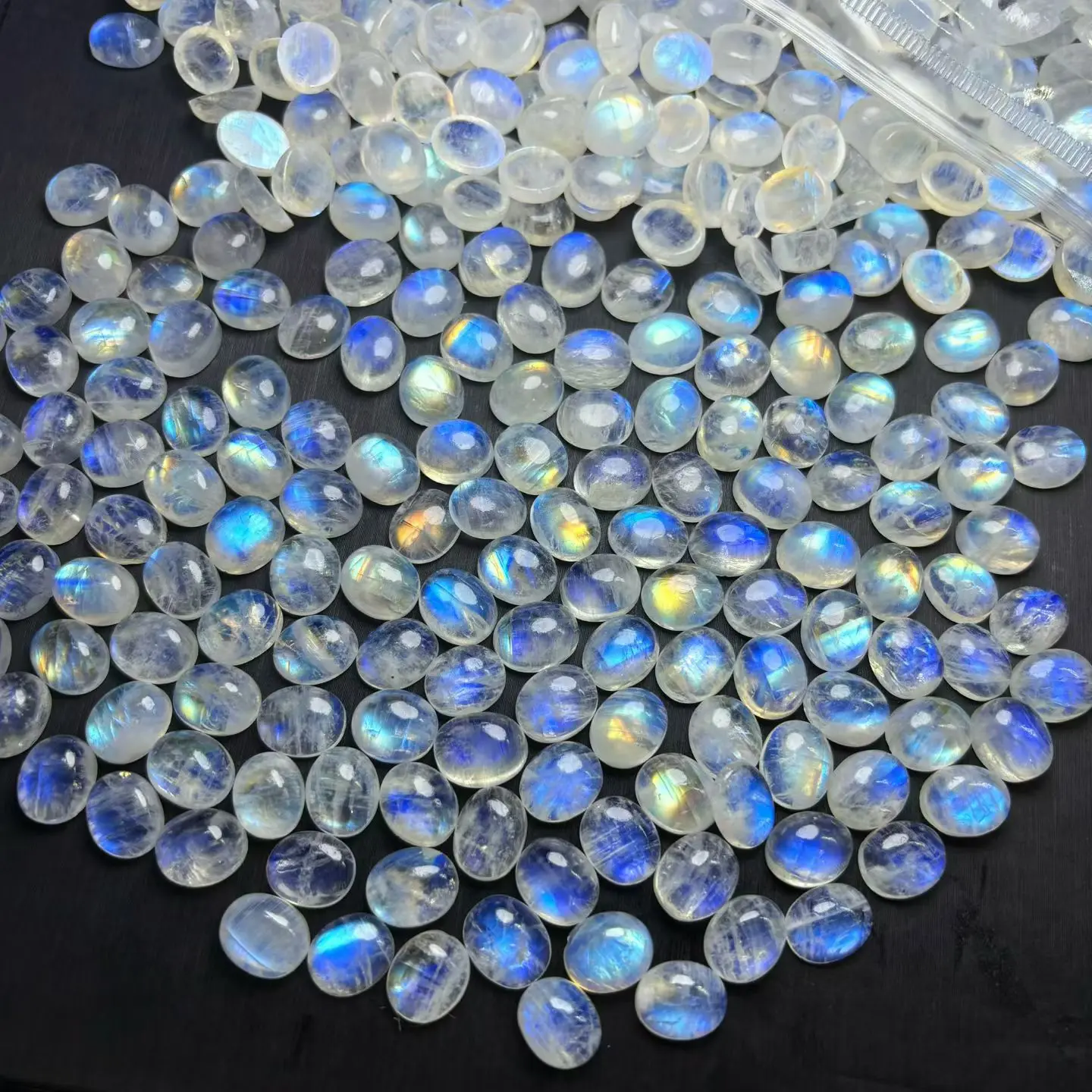 1 Pc Fengbaowu Natural Stone Rainbow Blue Moonstone Oval Cabochon Shape 10x12MM DIY Ring Pendant High Quality Jewelry Gift