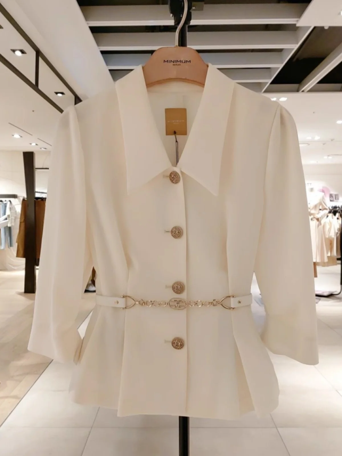 

Ele Commuter Sle Single-Button Chain Waist-Cinching Suit Jaet High-End Faion Korean Version 2025 Autumn New Arrival