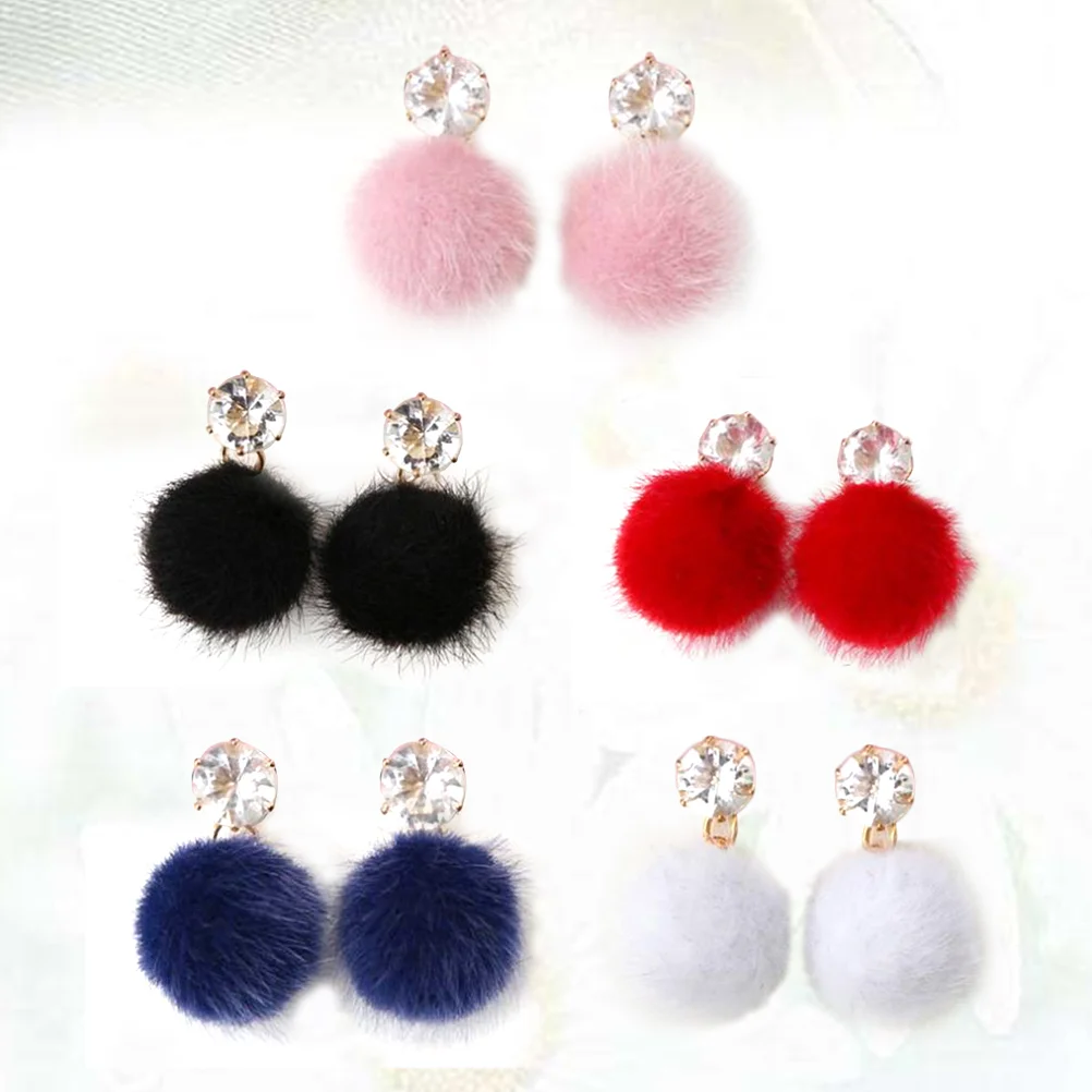 

5Pairs Women Fashion Earrings Fluffy Pompom Fur Ball Earring Female Jewelry Gift Ear (Assorted Color Random Style)