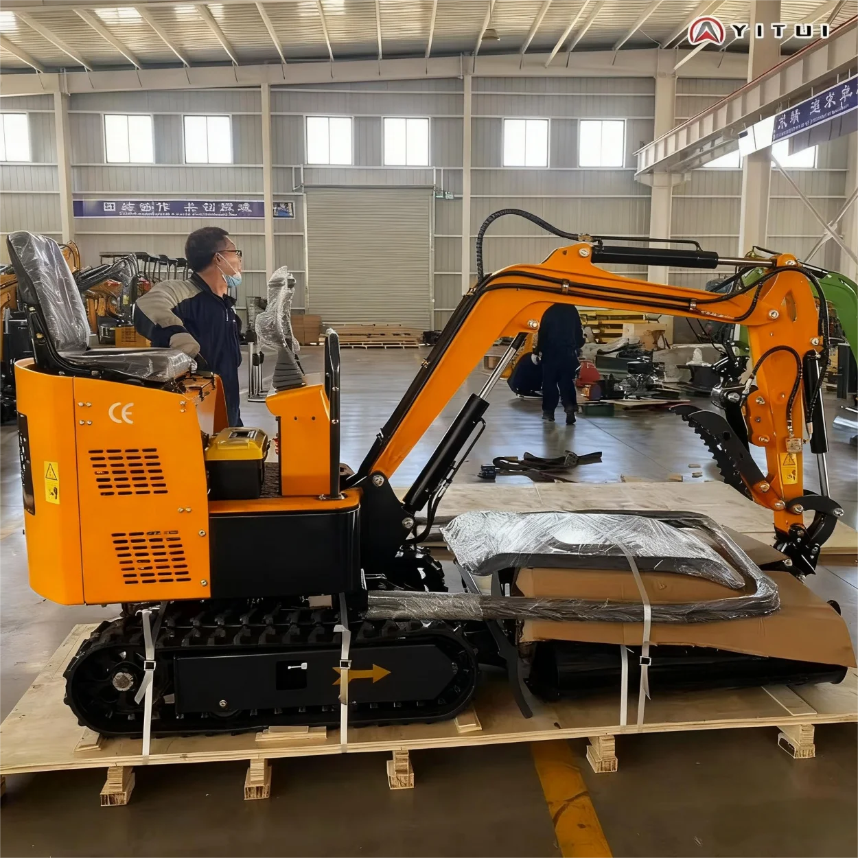 حفارة صغيرة 1.2 طن مخصصة للنقل المجاني محرك كوبوتا حفارة صغيرة مجنزرة مناسبة للمزارع العائلية #3