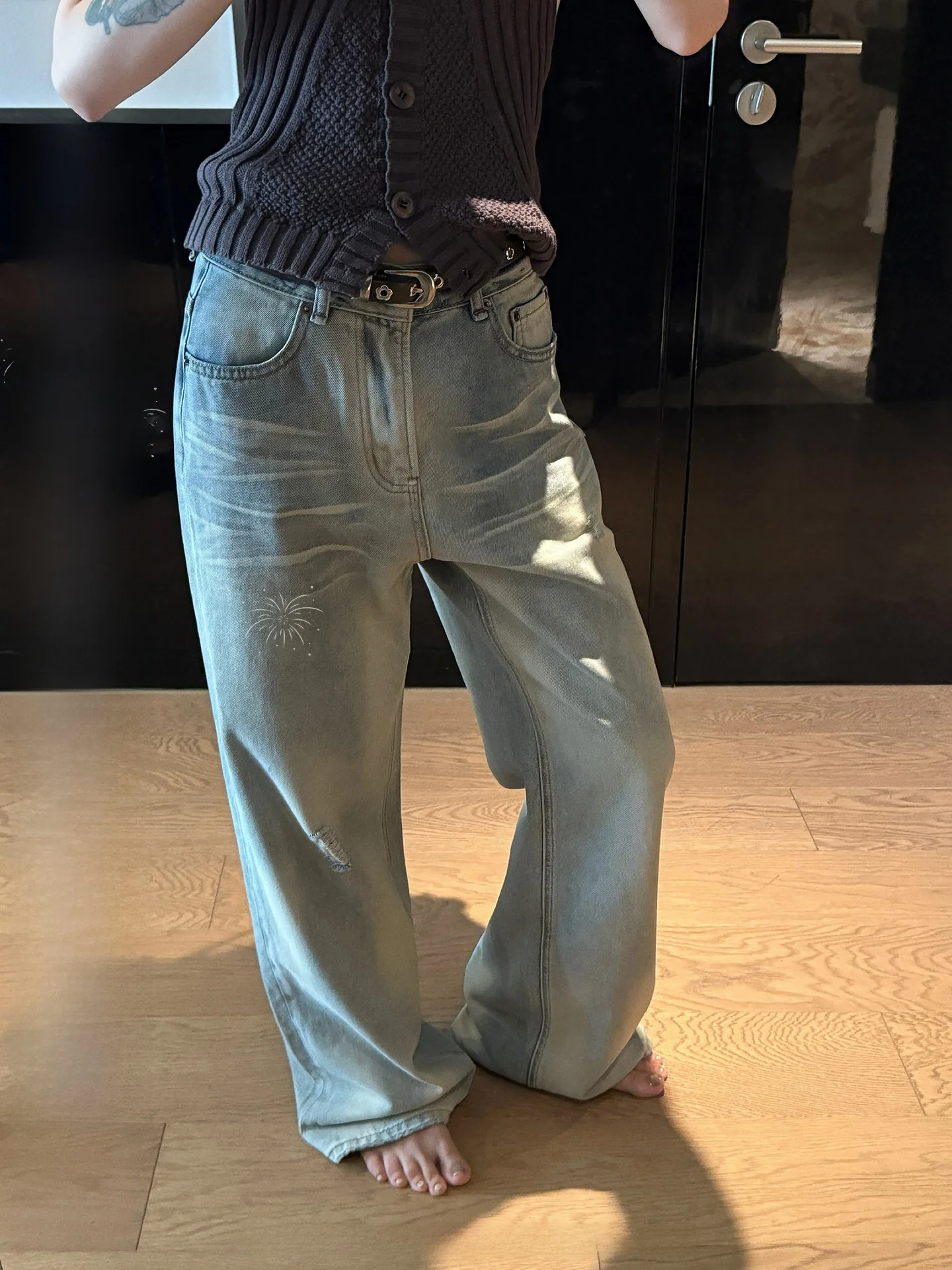 

NingSi с высокой талией и широкими штанинами, обычные женские джинсы длиной до пола, свободные брюки для похудения, осенние ранние корейские брюки