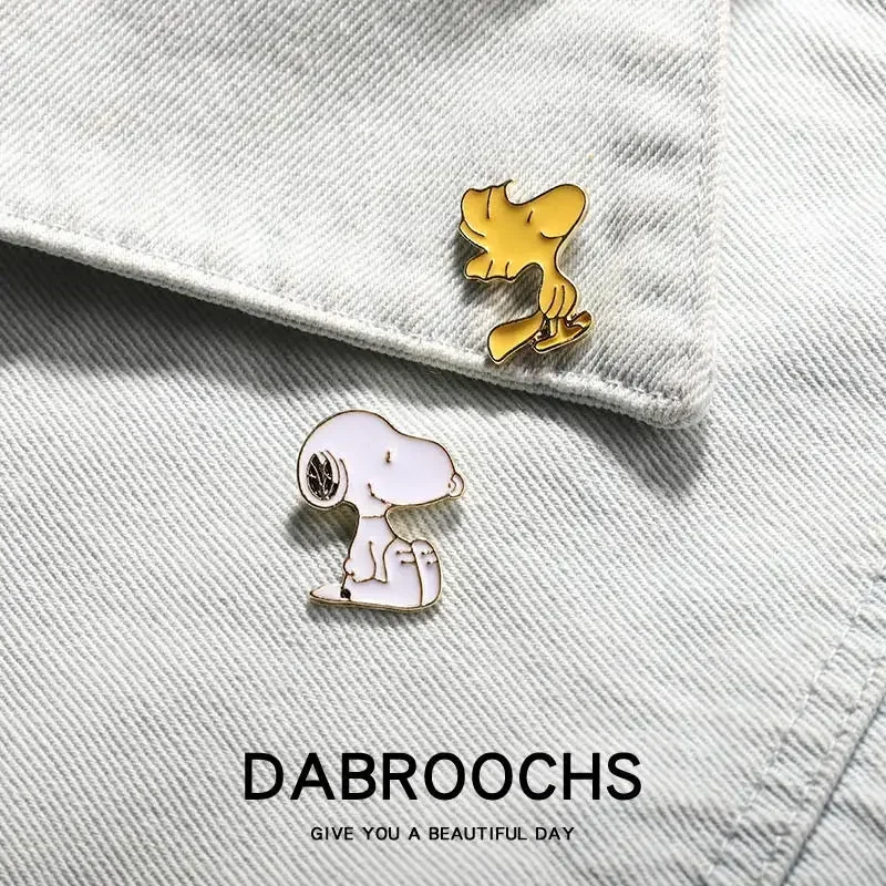 1set Snoopy Brooch Cartoon Animation Alloy Brooch Badge Student Clothes Bag Decoration Personality Male and Female Pins Neckpins