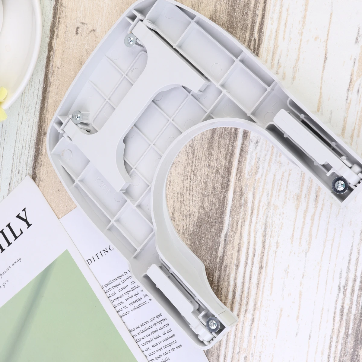

Sewing Machine Expansion Board Compact Creative Multi functional Sewing Extension Rack Lightweight Plastic Easy Operation Good