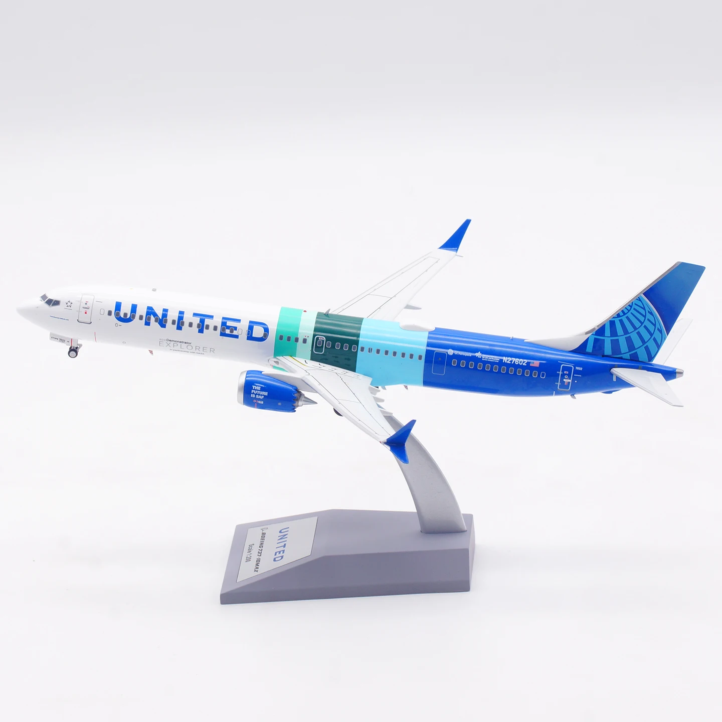 IF73XUA1225 Alloy Collectible Plane Gift INFLIGHT 1:200 United Airlines Boeing B737-10 MAX Diecast Aircraft Jet Model N27602