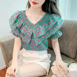 Women Summer 2024 New Floral Shirt Unique V-neck Ruffles Short Sleeve Extremely Beautiful French Printing Prairie Chic Tops