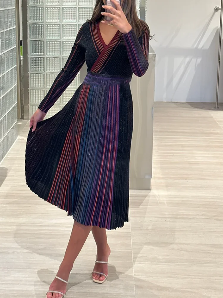 VGH Hit Color Design Sense Spliced Folds Dresses For Women Round Neck Long Sleeve High Waist A Line Elegant Dress Female Style