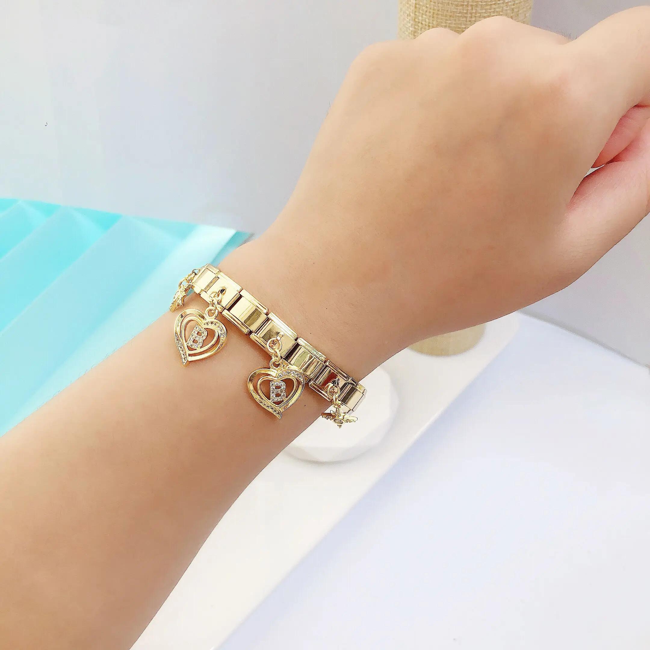 موضة 26 الحروف الأولية A-Z زركونيا استرخى سوار الفولاذ المقاوم للصدأ مطاطا الإسورة للرجال النساء حفلة عيد ميلاد اسم مجوهرات #6