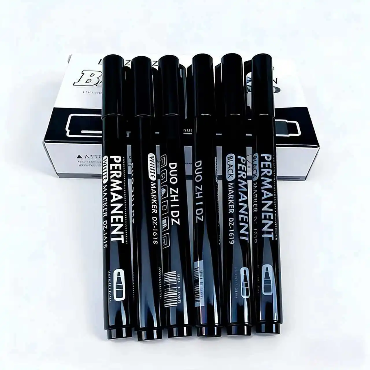 Neue 3/6-teilige Wasserfeste Metallmarker, Permanente Weiße und Schwarze Farbstifte, Abwaschbare Kunst-Malstifte, Graffiti-Stifte für Stoff, Holz, Leder
