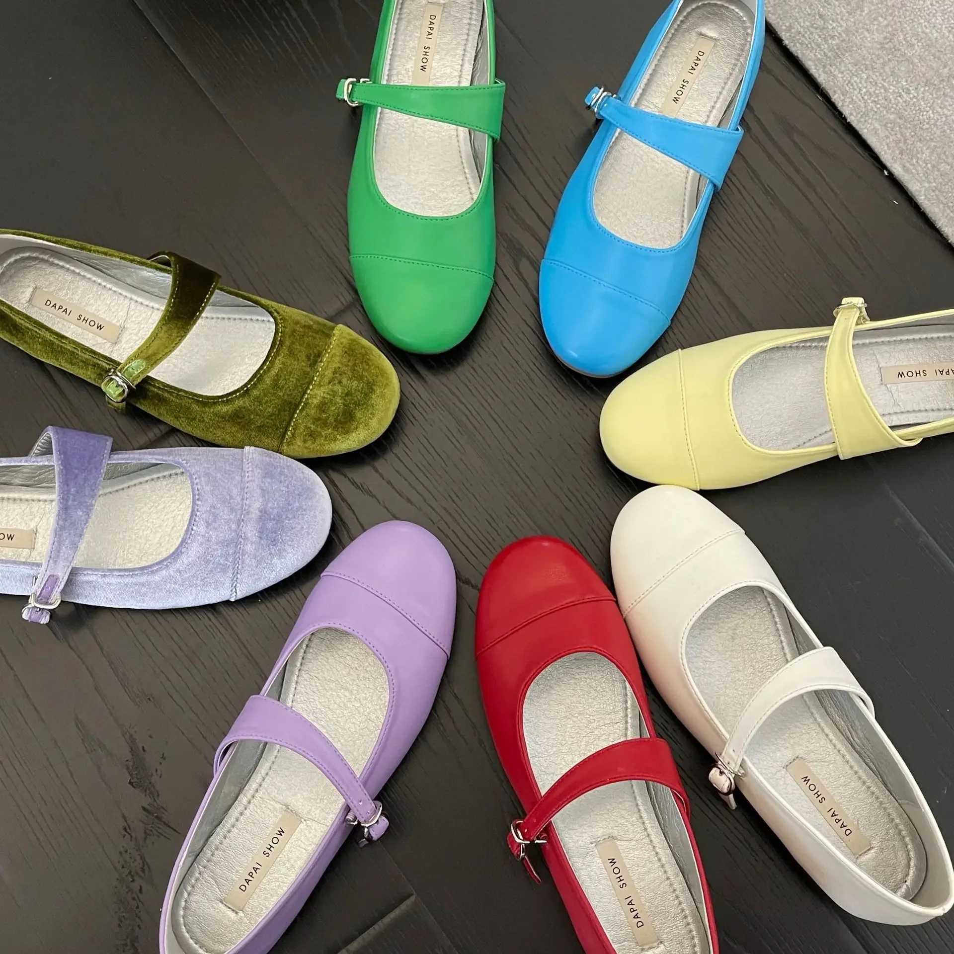 

CHMURY, зеленые бархатные балетки на плоской подошве с круглым носком, туфли Мэри Джейн для женщин, 2025 г.