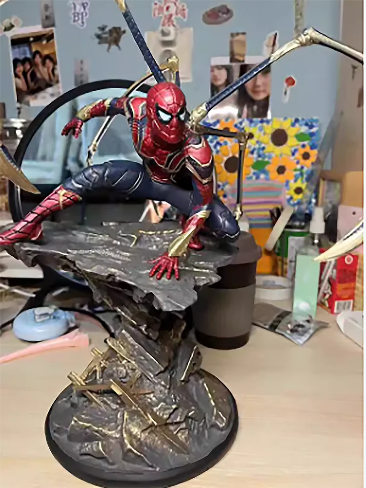 32 cm Hot Toys Spider Man Avengers Alliantie Hoge Kwaliteit Anime Gk Handheld Box Grote Woondecoratie Spider-Man Simulatie Model