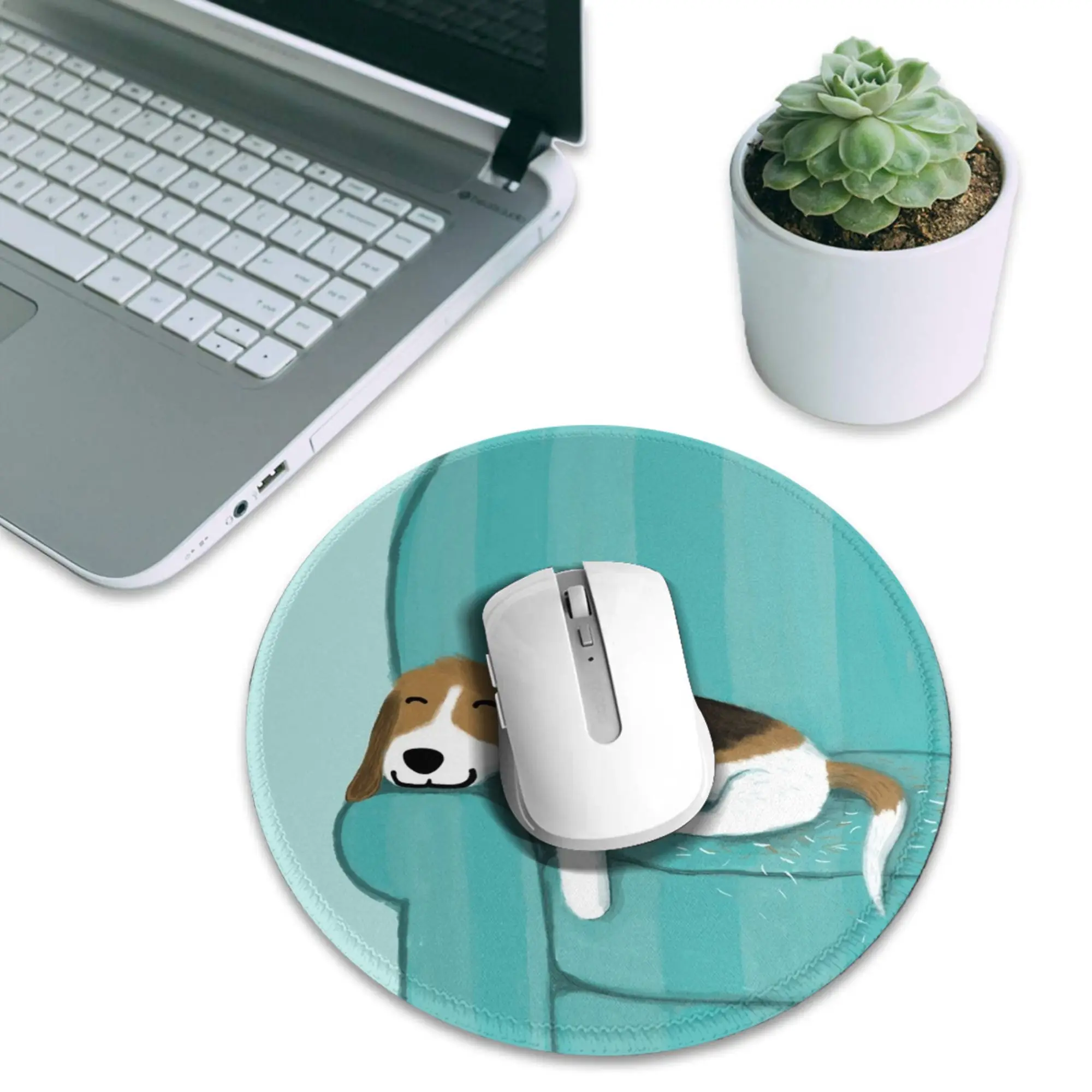 Happy Couch Dog  Cute Beagle Throw Mouse Pad Computer Keyboard Mouse Mat Gaming PC Laptop Desk Mat Office Accessories Table Mats