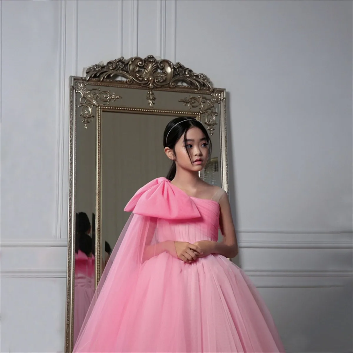 Flower Girl Dresses Elegant Puffy Lavender One Shoulder For Wedding Party Princess Ball Gown Big Bow First Communion Formal Wear