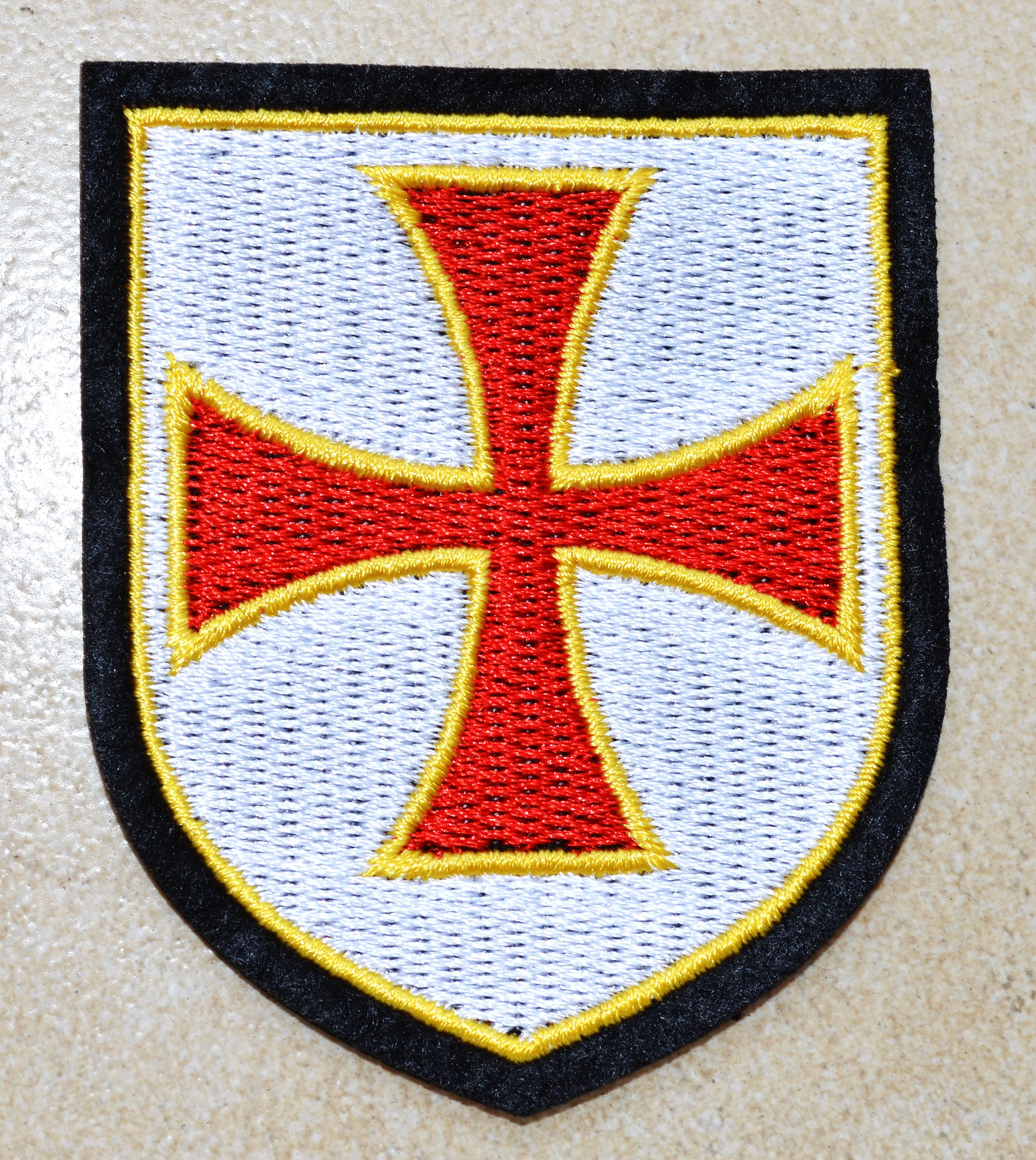 CROSS CHRIST KNIGHTS TEMPLAR SHIELD Red White Yellow CHRISTIAN Logo ワッペン Iron on PATCH Embroidery Sewing thermocollan