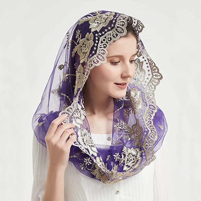 غطاء رأس من قماش التول المطرز باللون الذهبي من Infinity Mantilla للنساء لباس كاثوليكي للصلاة مصلى إسباني أسود عاجي مع مشابك