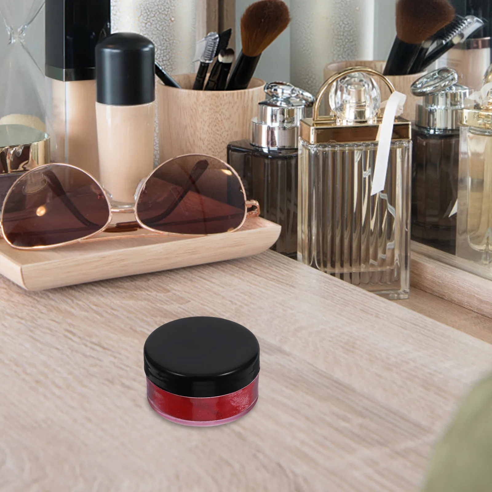 

Lipstick Powder Pigments Dark Red DIY Shining Powder for Lips and Eyes Waterproof Sweatproof Fine Particle Safe Ingredients