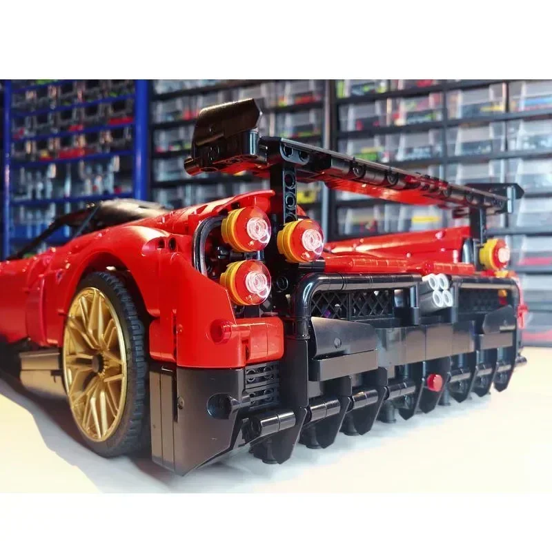 2023 Nuovo Super Custom Paga Sports Car MOC-142670 Paga Sports Car 4706 Ricambi Auto: 8 Building Block Modello Bambini Compleanno Toygift
