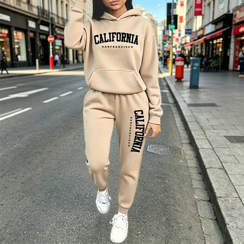 Urban Casual Fashion Hoodie Jogger Suit Autumn Winter Outfit 2026 New Arrival Women's Tracksuit Hooded Sweatshirt and Sweatpants view 3