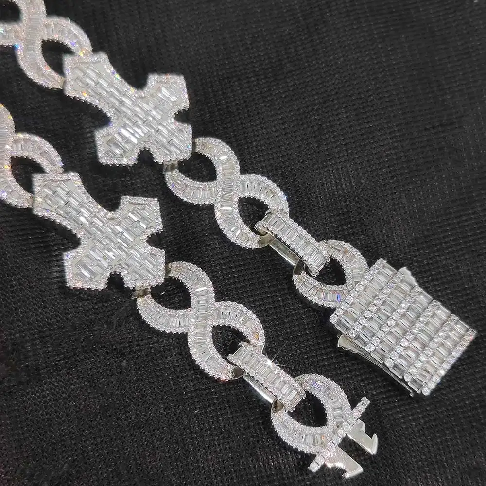 

Hip Hop Silver/Gold Plated Iced Out Jewelry Baguette Diamond CZ Cuban Link Chain Cross Chain Rapper Necklaces