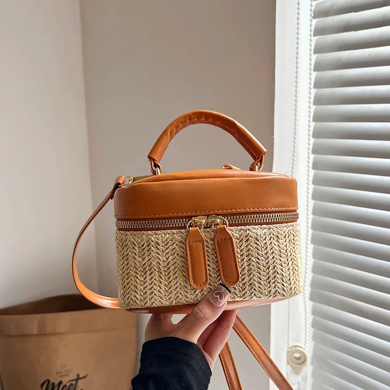 New Straw Bucket Bag Beach Bag2024New Portable Texture Makeup Box Bag Mori Styleins Women's Bag