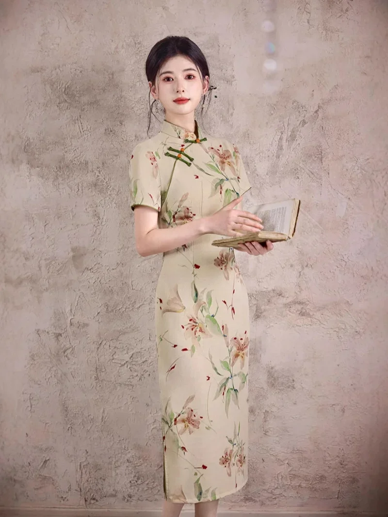 

Новое улучшенное платье Cheongsam с принтом для молодых девушек, весна/лето 2021, длинное стильное платье Ципао с цветком лилии для похудения