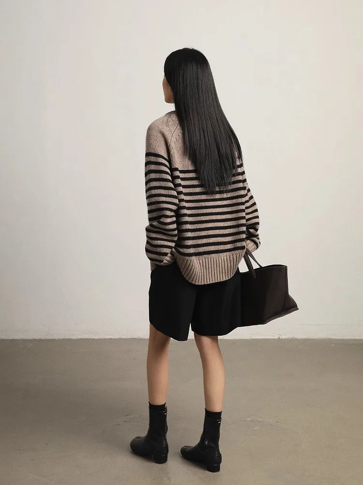 Suéter con cuello en V a rayas en contraste para mujer, jersey retro holgado de Cachemira para primavera y otoño con grosor del suéter.
