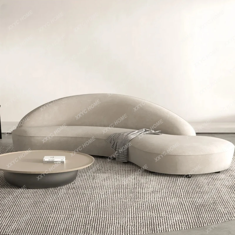 

Простой новый изогнутый диван LX для магазина одежды, салона красоты, зоны ресепшн.