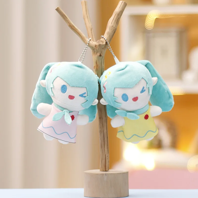 Nuevo colgante Hatsune Miku de 13cm, periféricos de animé, llavero bonito de dibujos animados, productos japoneses Kawaii, regalo para amigos, decoración Itabag