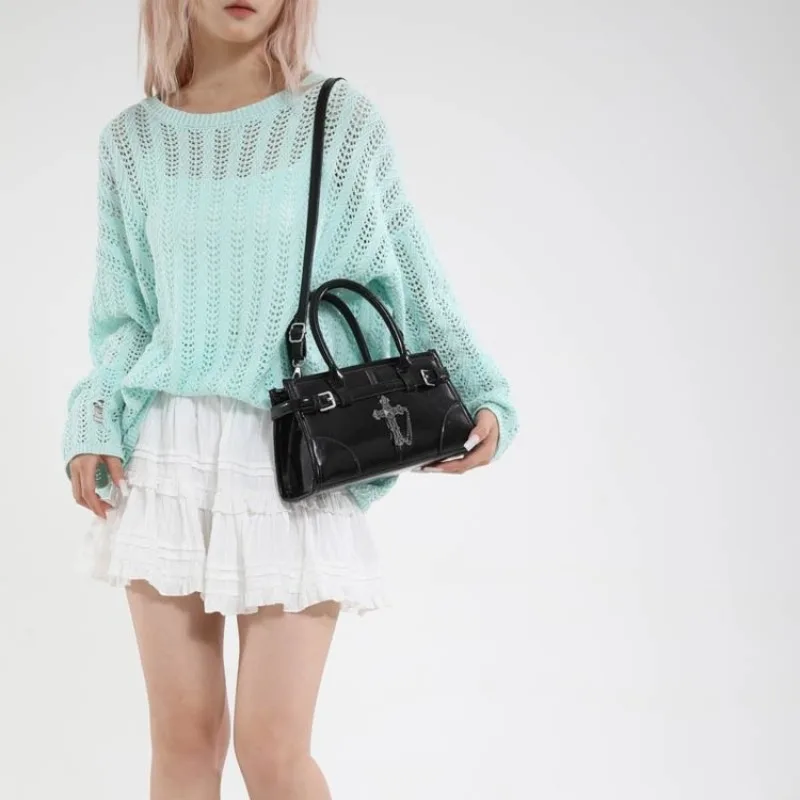 

Highly Functional Women Bag With Built In Sunglass Case Underarm Shoulder Bag For Practical Sun Protection