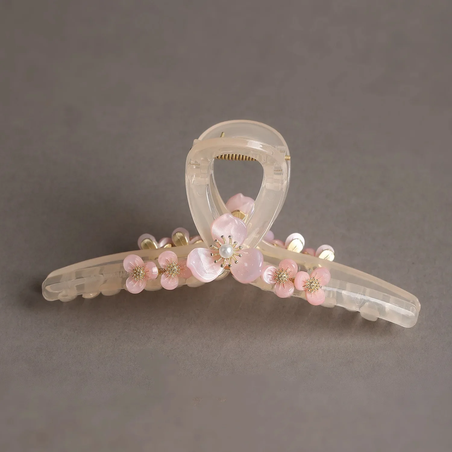 High-End-Perlenblume, große Haarspange, süß, niedlich, Acryl-Haargriff, Damen-Haarschmuck für den Hinterkopf, Haarklammer im französischen Stil