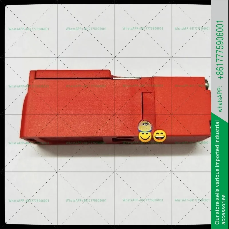 Original 440K-E33014 Interlock Switch 440K-E33047 New 440K-E33040