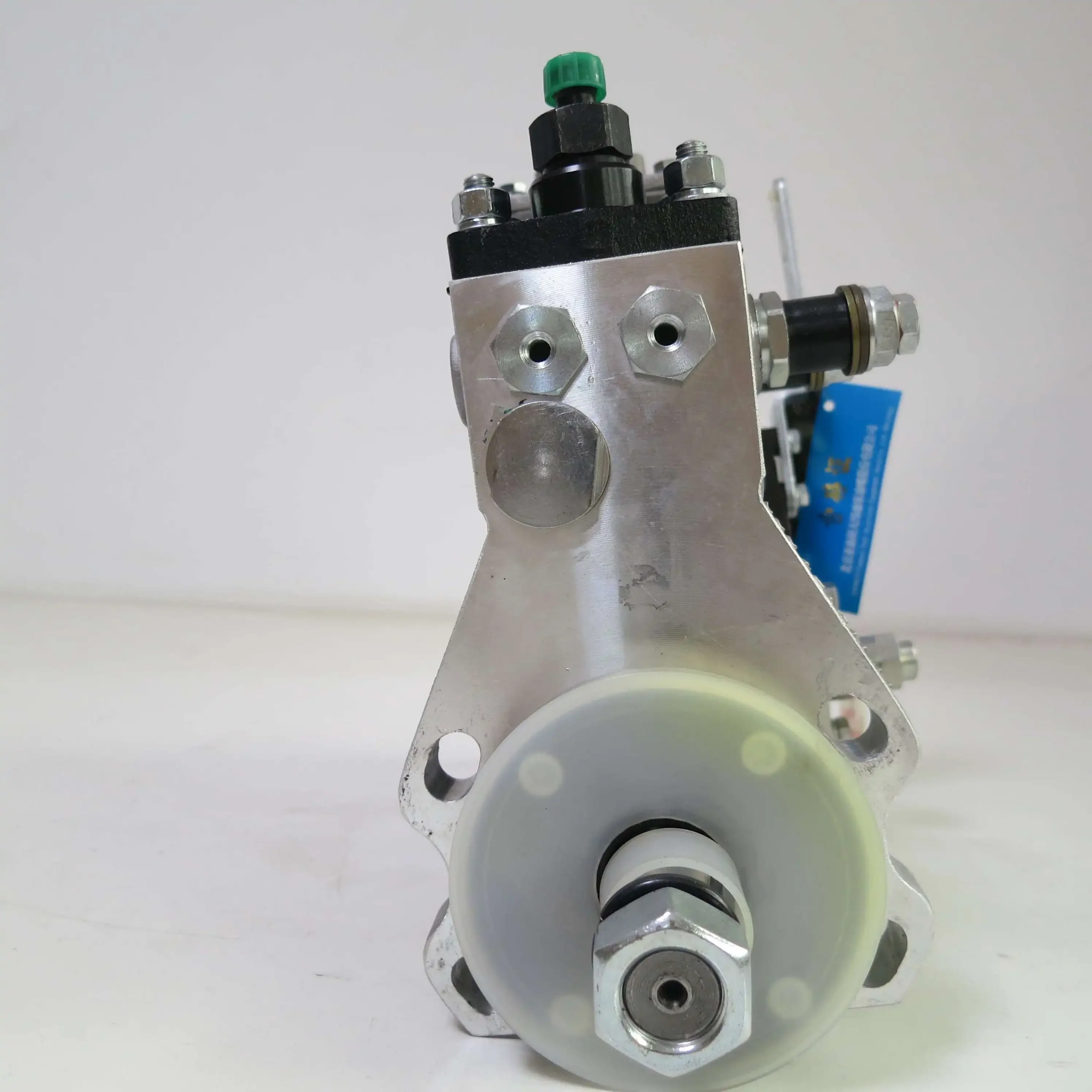 الأصلي الجديد 4bt3.9 يموت el أجزاء المحرك مضخة حقن الوقود 4994909