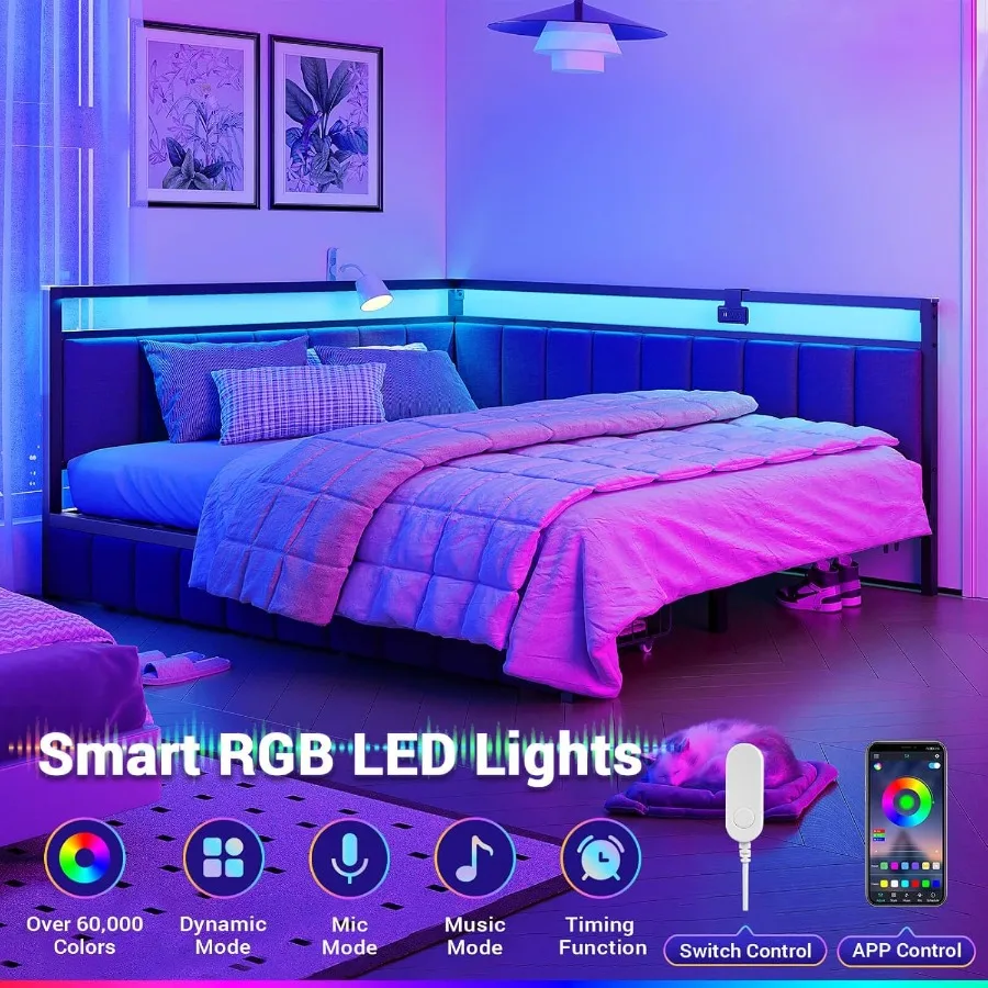 โครงเตียงมุมขนาดใหญ่ทันสมัย พร้อมลิ้นชักเก็บของในตัวและหัวเตียงหุ้มผ้าลายเส้น เหมาะสำหรับห้องนอนที่มีพื้นที่จำกัด