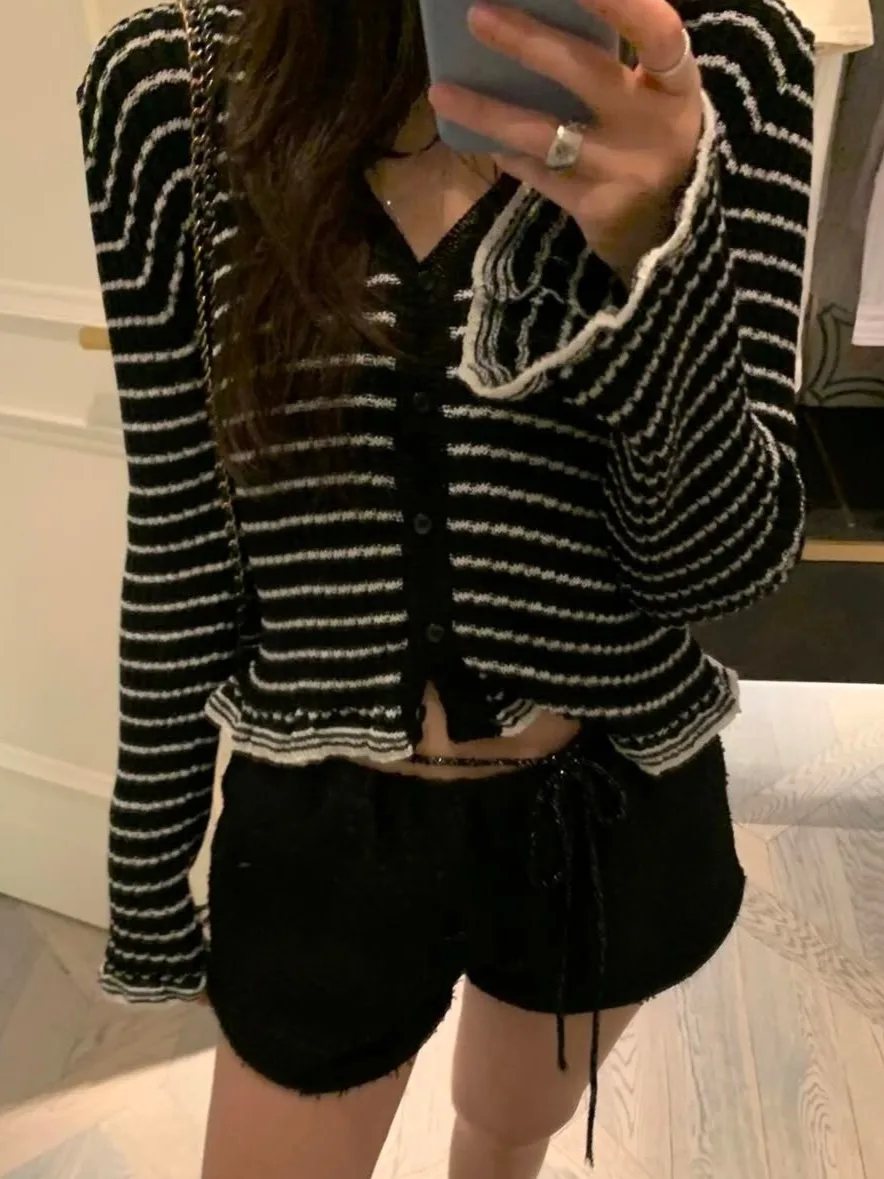 Sweet V-Ne Knitted … - image