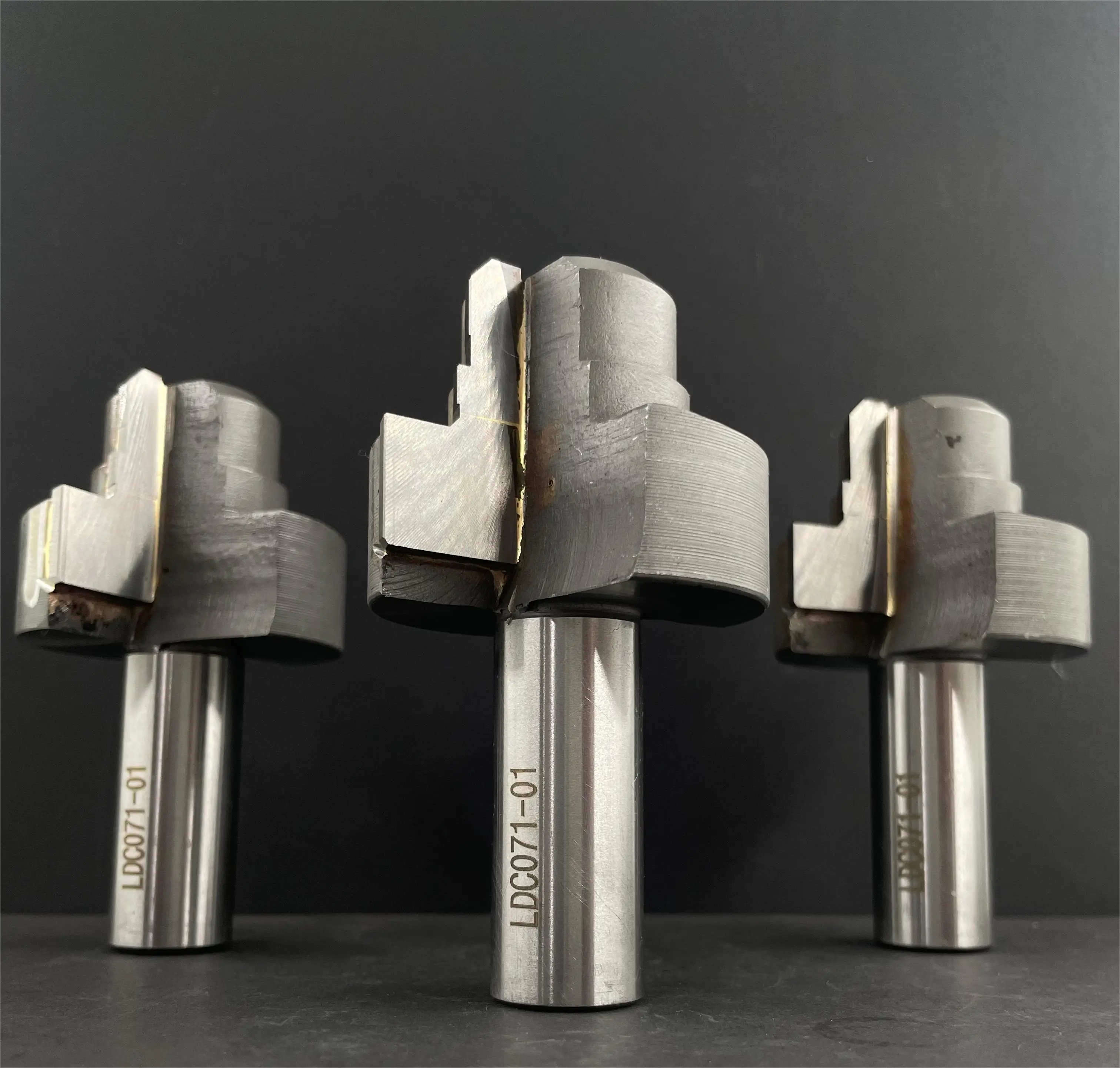 مخرطة كربيد الأسمنتية عالية الدقة أو أدوات مخرطة الحفر PCD الفولاذية أدوات الماس مخرطة قابلة للتعديل للمعادن