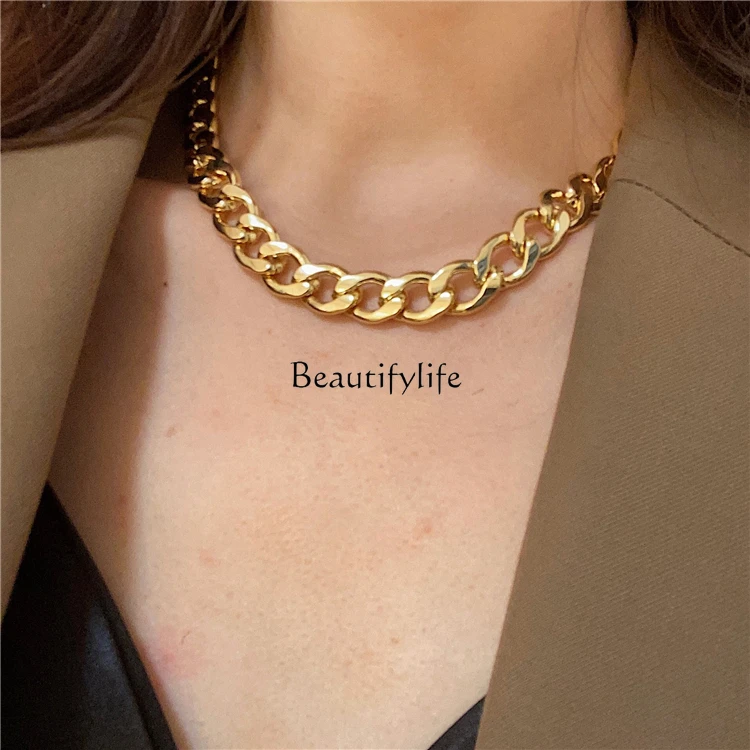 

Fashionable Thick Chain Gold-Plated Simple Twist Temperament Wild Choker