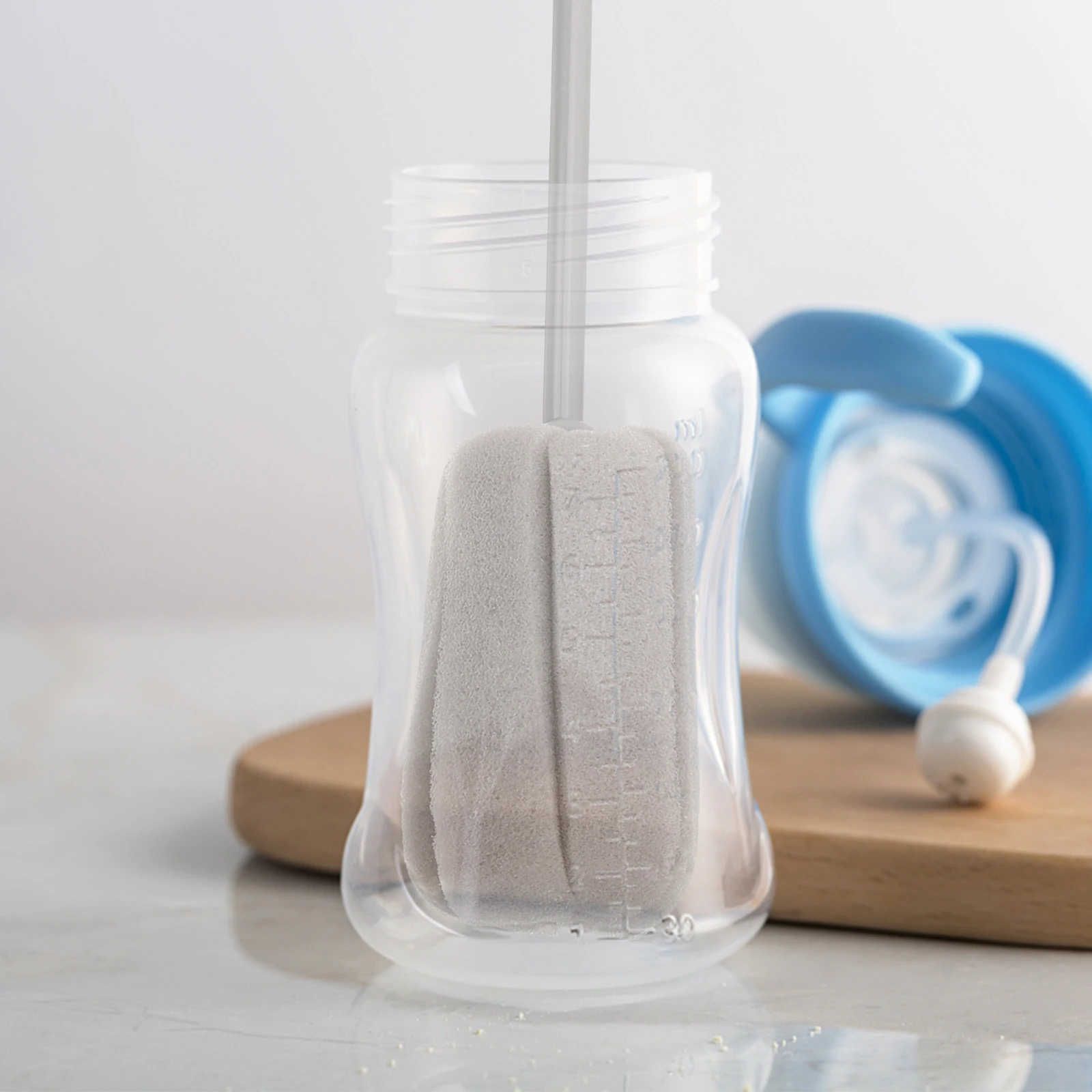 

4pcs Bottle Cleaning Brush Set Long H Sponge Scrubbers for Cups Glasses Milk Jars Baby Bottles Durable Practical Kitchen